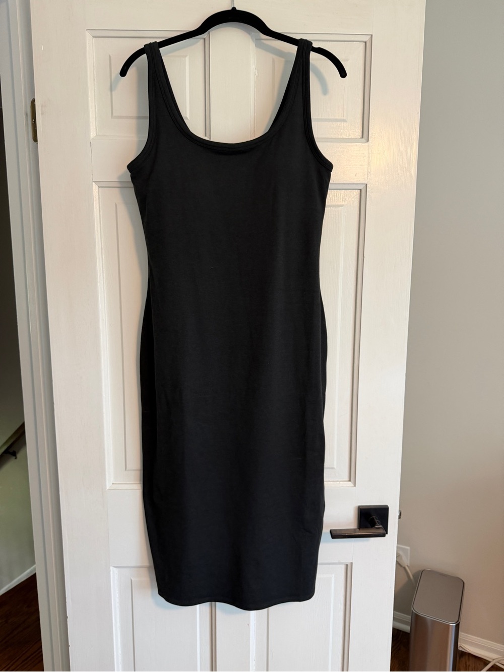 Vuori halo tank dress - Women's Sleeveless Midi